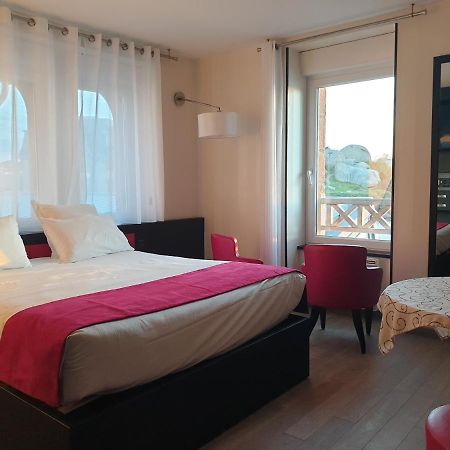 Logis Hotel Saint Guirec Et De La Plage Perros-Guirec Eksteriør billede