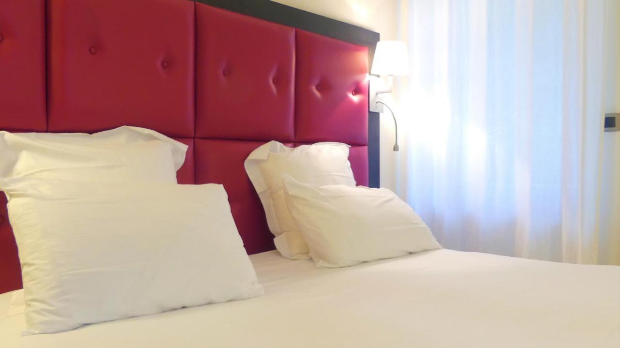 Logis Hotel Saint Guirec Et De La Plage Perros-Guirec Eksteriør billede